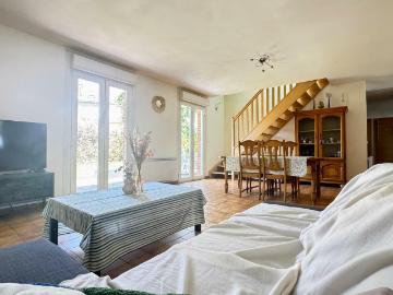 Maison 10 pièces 150 m²
