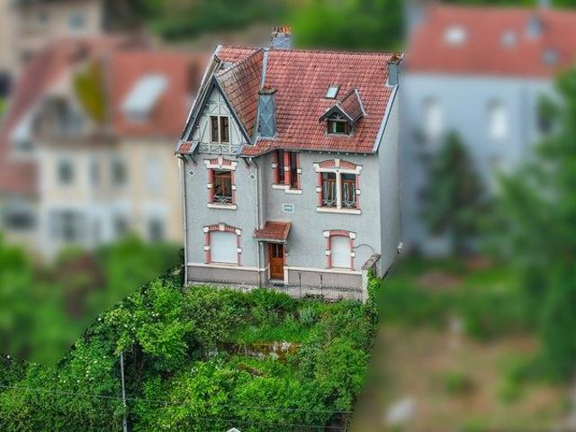 Maison 8 pièces 150 m²