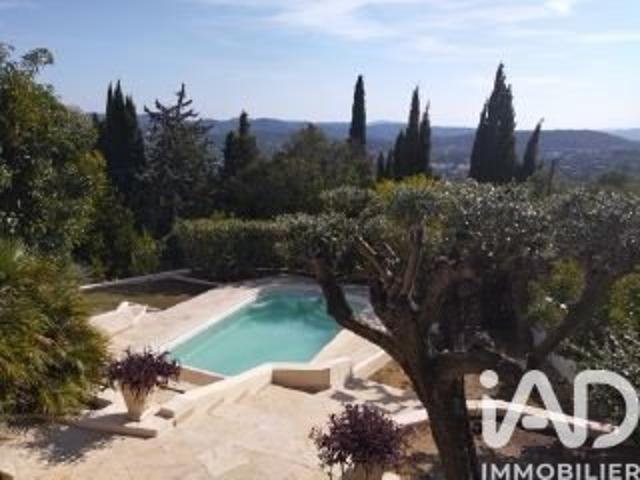 Maison 10 pièces 150 m²