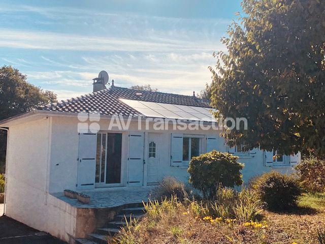 Maison 10 pièces 151 m²