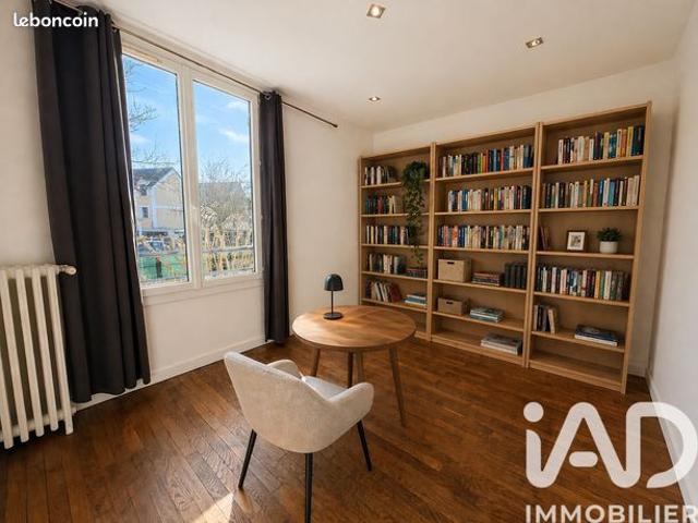 Maison 10 pièces 157 m²