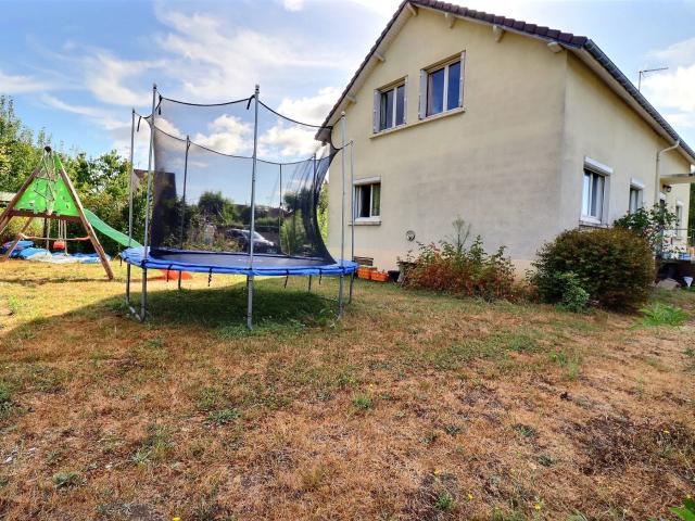 Maison 10 pièces 154 m²