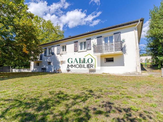 Maison 10 pièces 158 m²