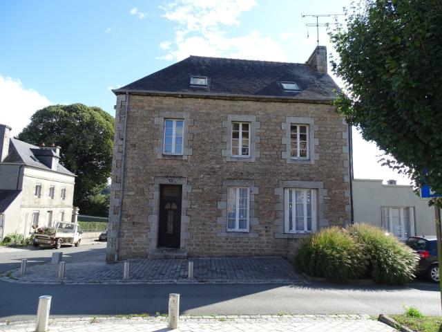 Maison 10 pièces 159 m²