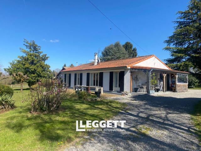 Maison 10 pièces 159 m²