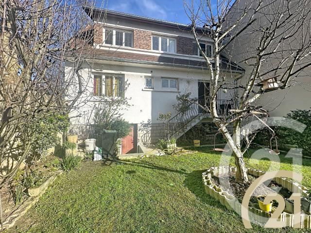 Maison 10 pièces 160 m²