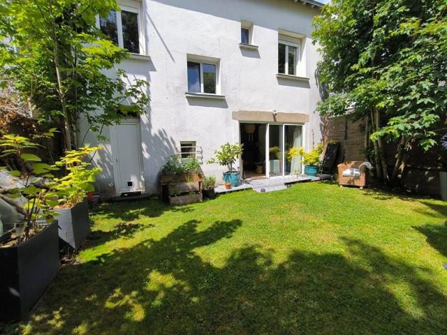 Maison 10 pièces 160 m²
