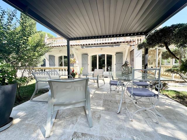 Maison 10 pièces 160 m²