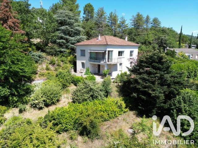 Maison 10 pièces 167 m²
