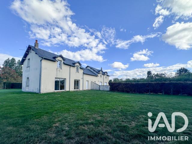 Maison 10 pièces 166 m²