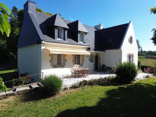 Maison 10 pièces 168 m²