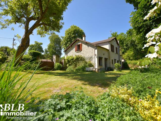 Maison 10 pièces 170 m²