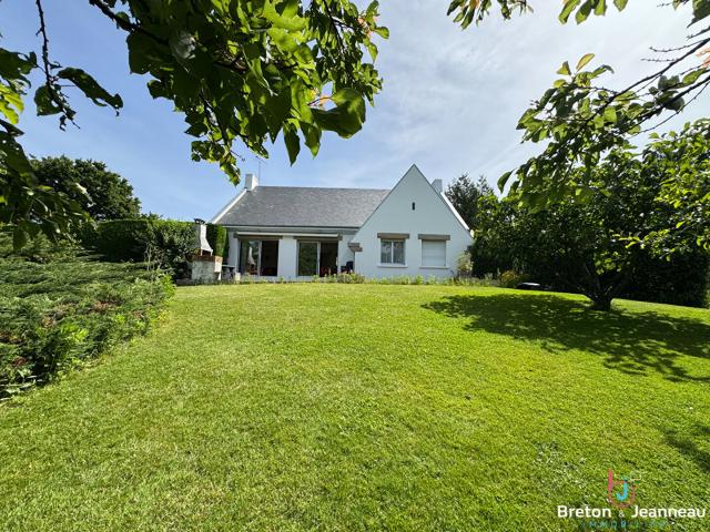 Maison 10 pièces 170 m²