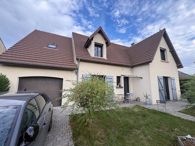Maison 10 pièces 171 m²