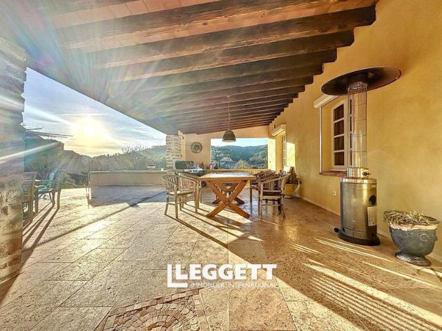 Maison 10 pièces 177 m²