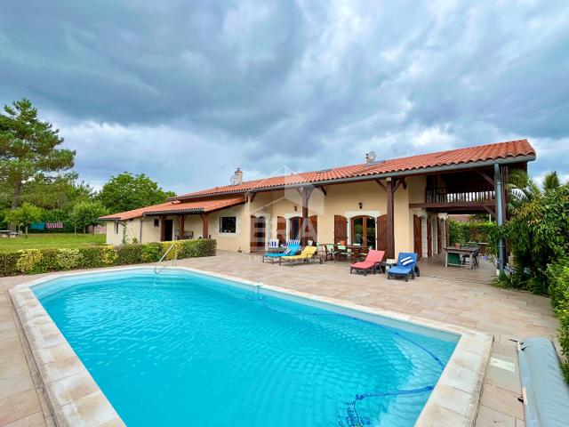 Maison 10 pièces 178 m²