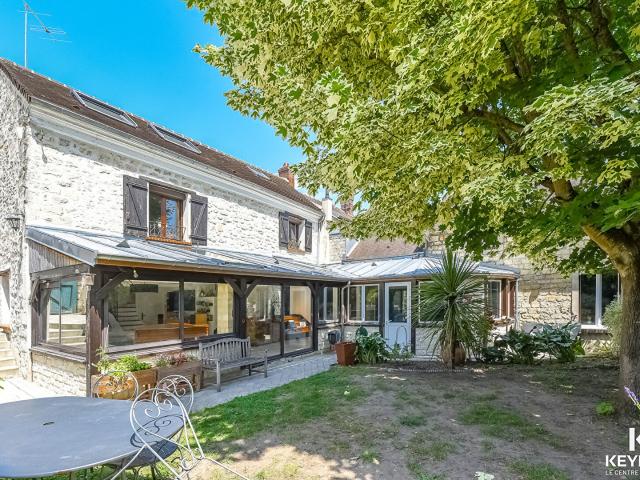 Maison 10 pièces 179 m²