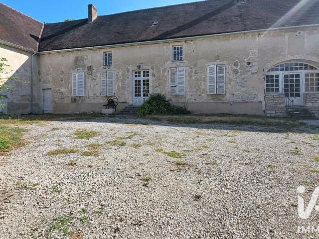 Maison 10 pièces 183 m²