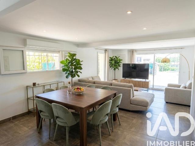 Maison 10 pièces 183 m²