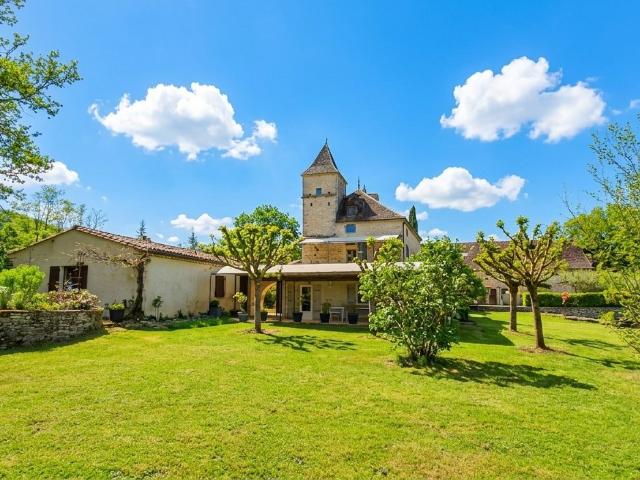 Maison 10 pièces 180 m²