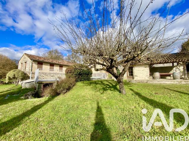 Maison 10 pièces 180 m²