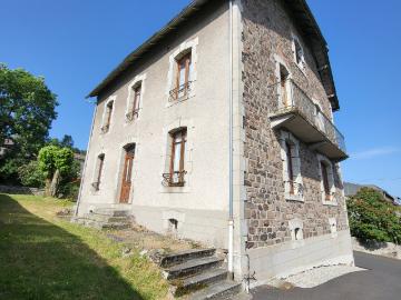 Maison 10 pièces 180 m²