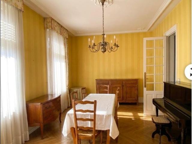 Maison 10 pièces 182 m²