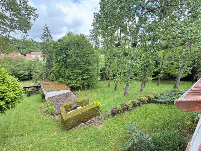 Maison 10 pièces 184 m²