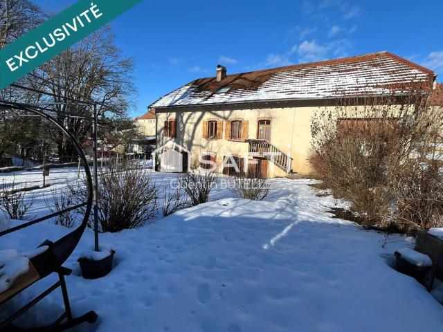 Maison 10 pièces 184 m²
