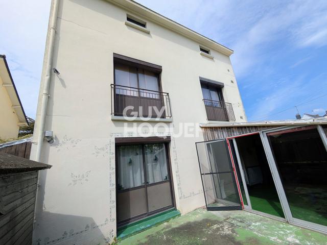 Maison 10 pièces 185 m²