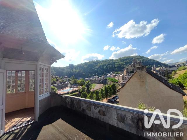 Maison 10 pièces 185 m²