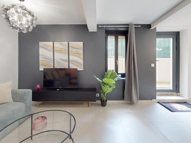 Maison 10 pièces 185 m²