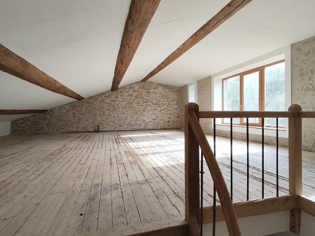 Maison 10 pièces 186 m²