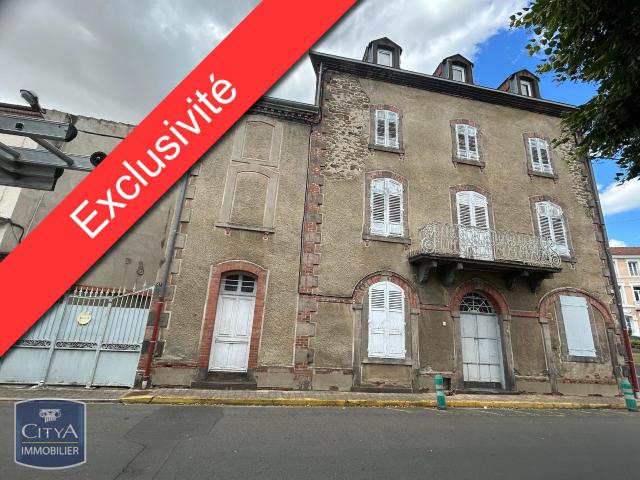 Maison 10 pièces 193 m²