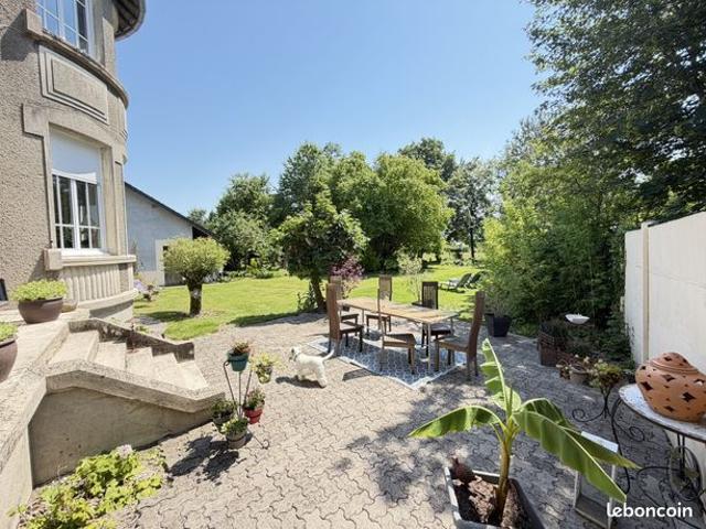 Maison 10 pièces 190 m²