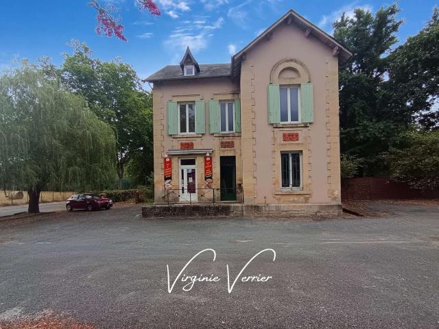 Maison 10 pièces 190 m²