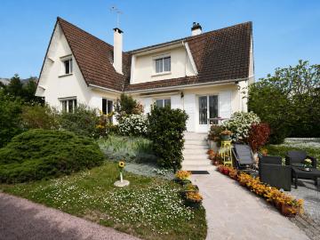 Maison 10 pièces 191 m²
