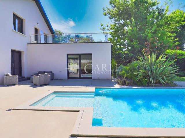 Maison 10 pièces 192 m²