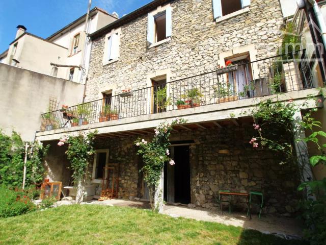 Maison 10 pièces 192 m²