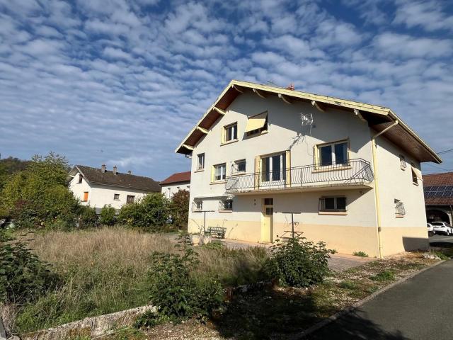 Maison 10 pièces 194 m²