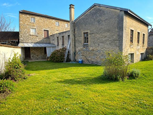 Maison 10 pièces 195 m²