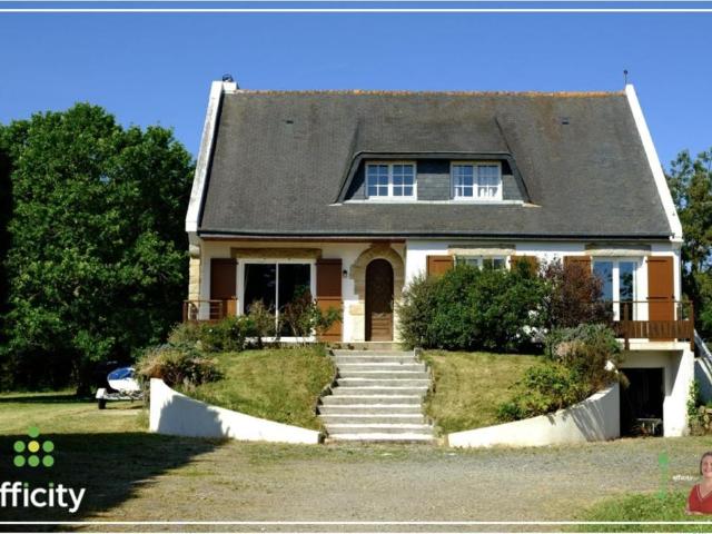 Maison 10 pièces 195 m²