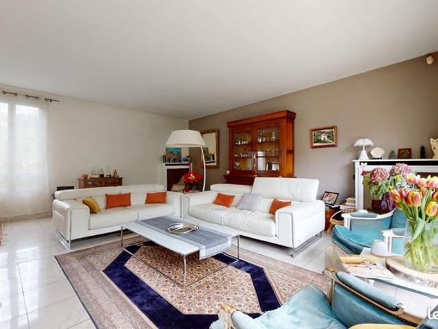 Maison 10 pièces 195 m²
