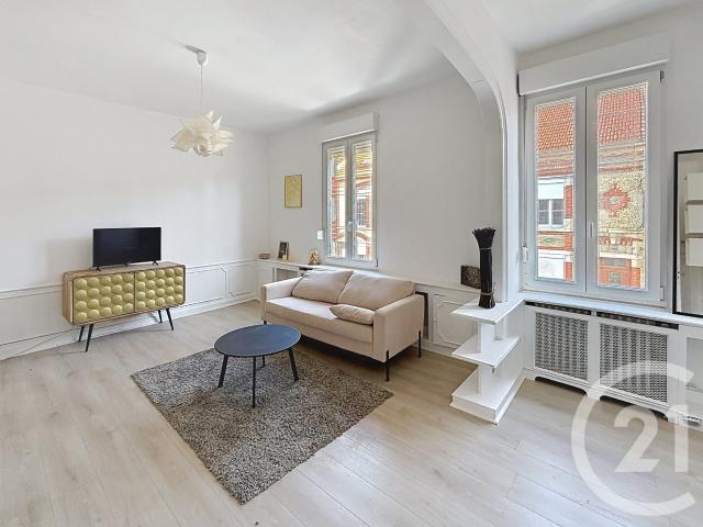 Maison 10 pièces 198 m²