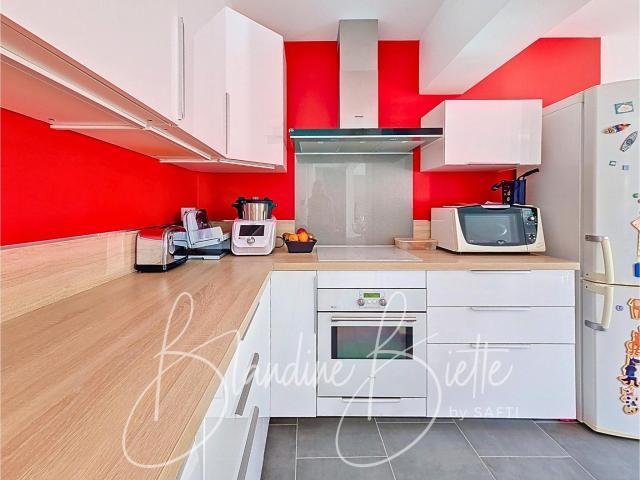 Maison 10 pièces 109 m²