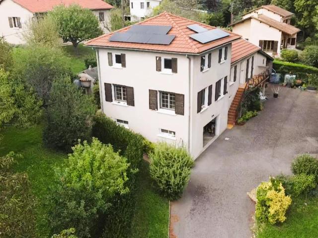 Maison 10 pièces 121 m²