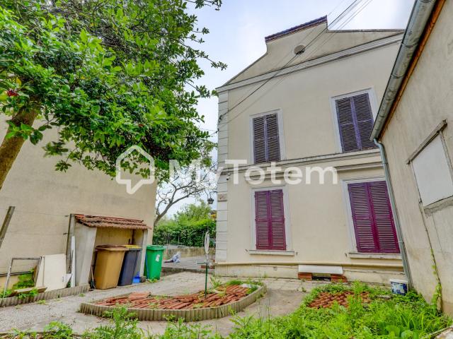 Maison 10 pièces 139 m²