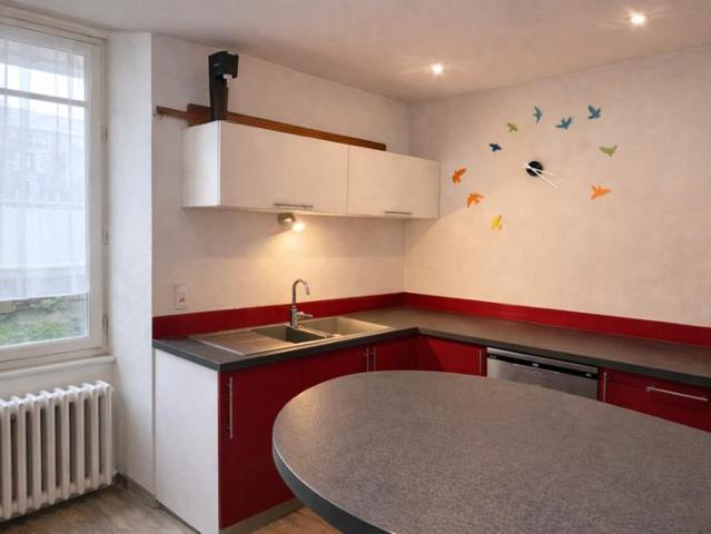 Maison 10 pièces 243 m2 clermont ferrand montjuzet jar