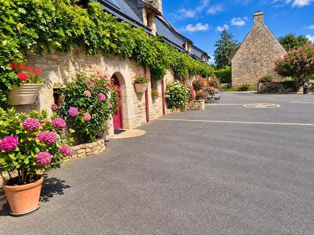 Maison 10 pièces 243 m²