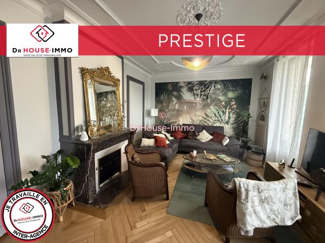 Maison 10 pièces 240 m²